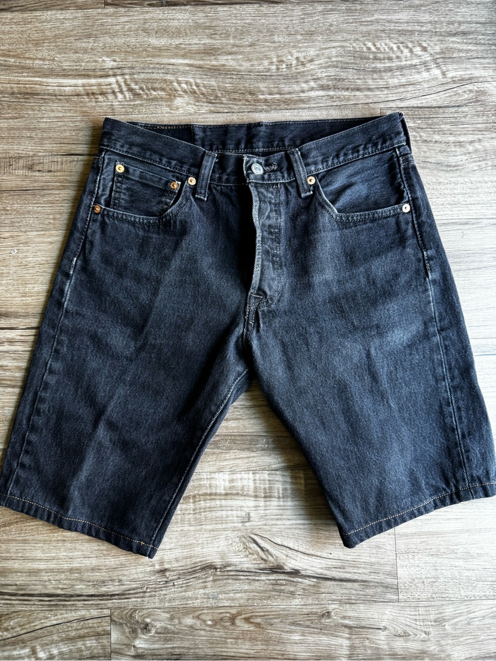 Levi’s 501 black denim shorts diy size 30